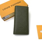 Louis Vuitton Wallet Green Cowhide M80506