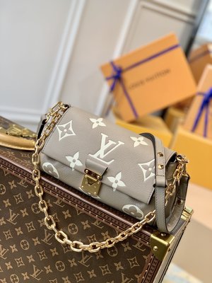 Louis Vuitton LV Favorite New
 Bags Handbags Chains M45836