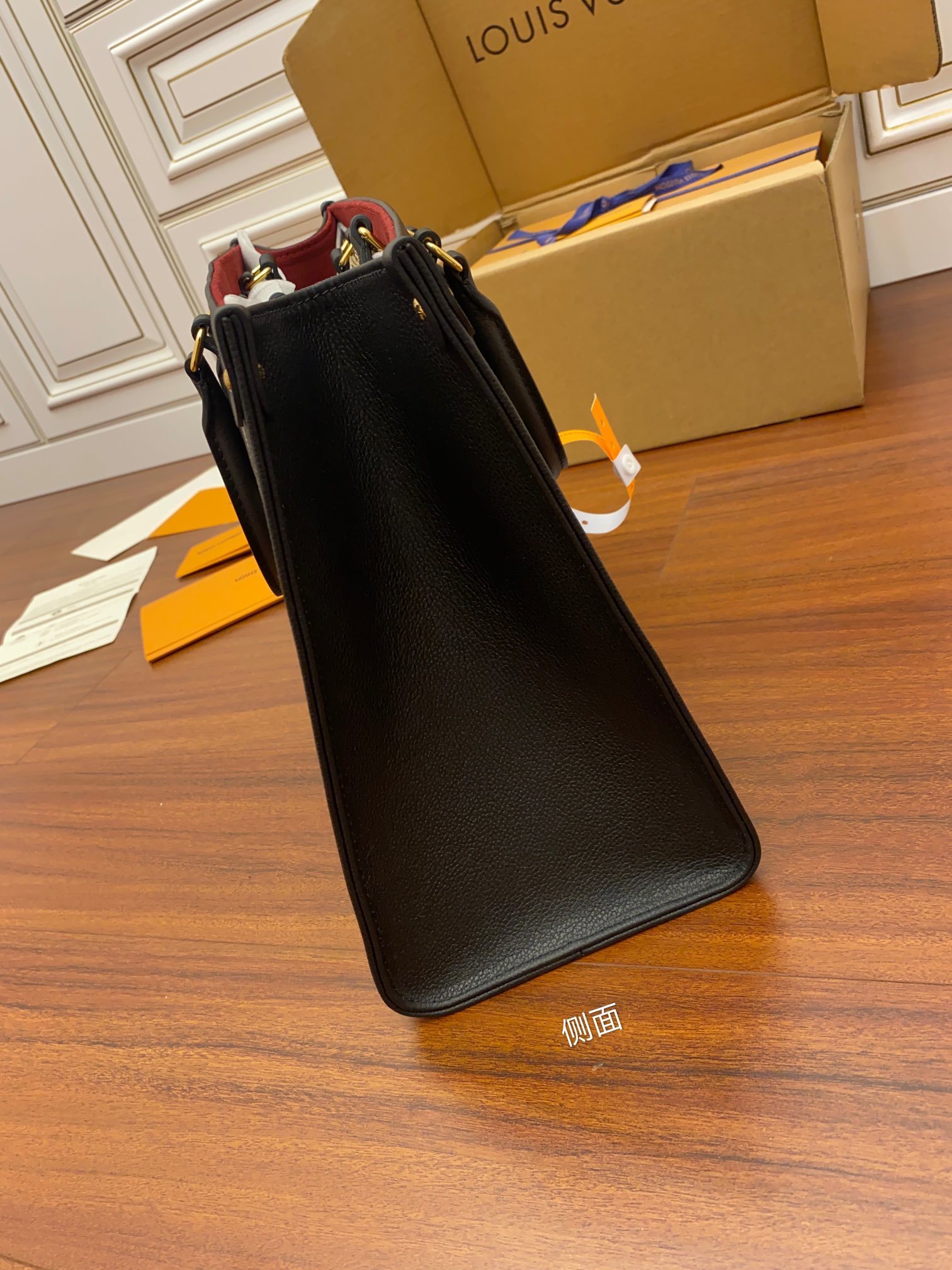 独家首发型号M45495特级加强版品质提升.专柜同步电子芯片内码礼品袋保护纸铜版电子标签合格证皮料是正品