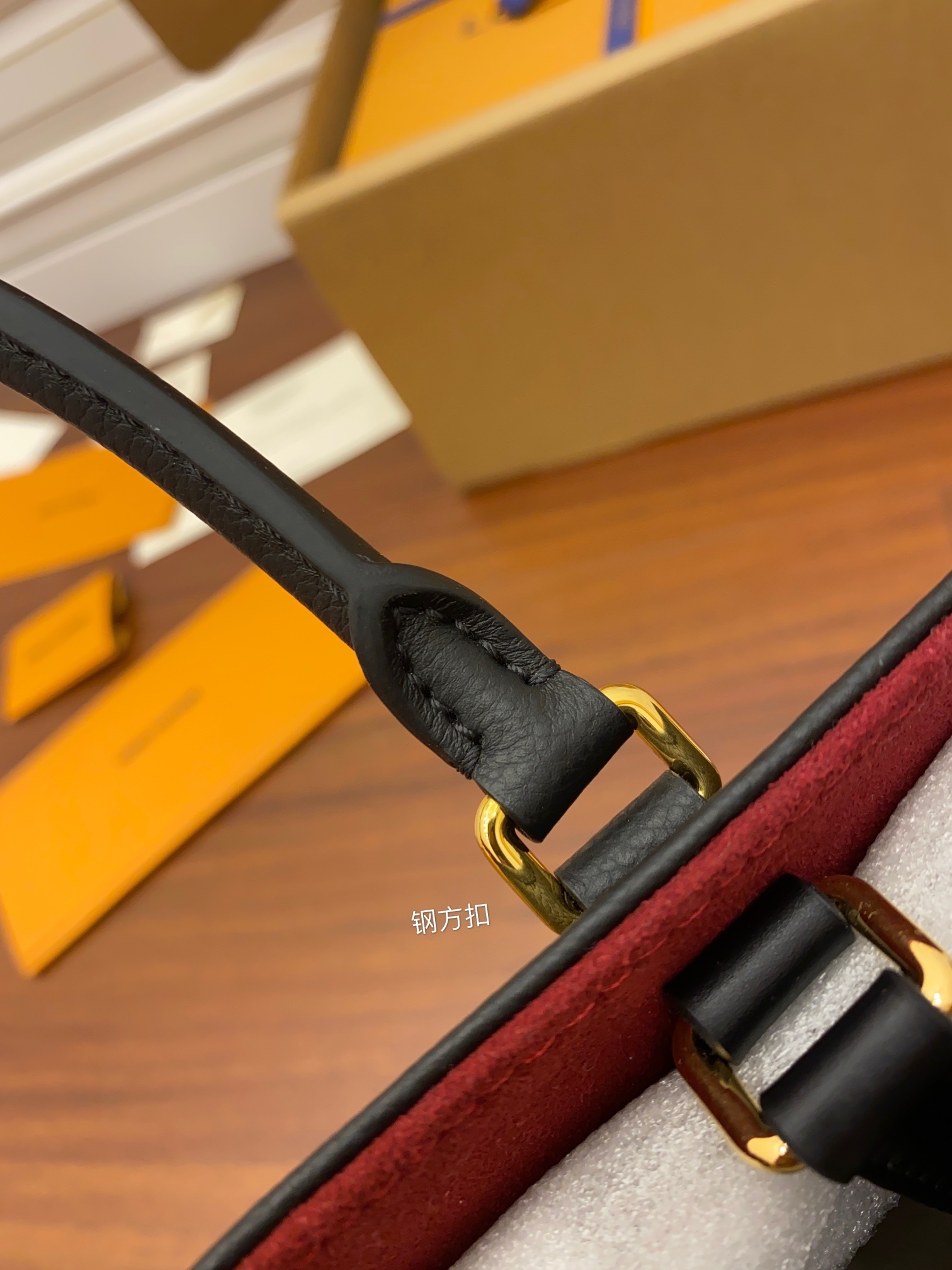 独家首发型号M45495特级加强版品质提升.专柜同步电子芯片内码礼品袋保护纸铜版电子标签合格证皮料是正品