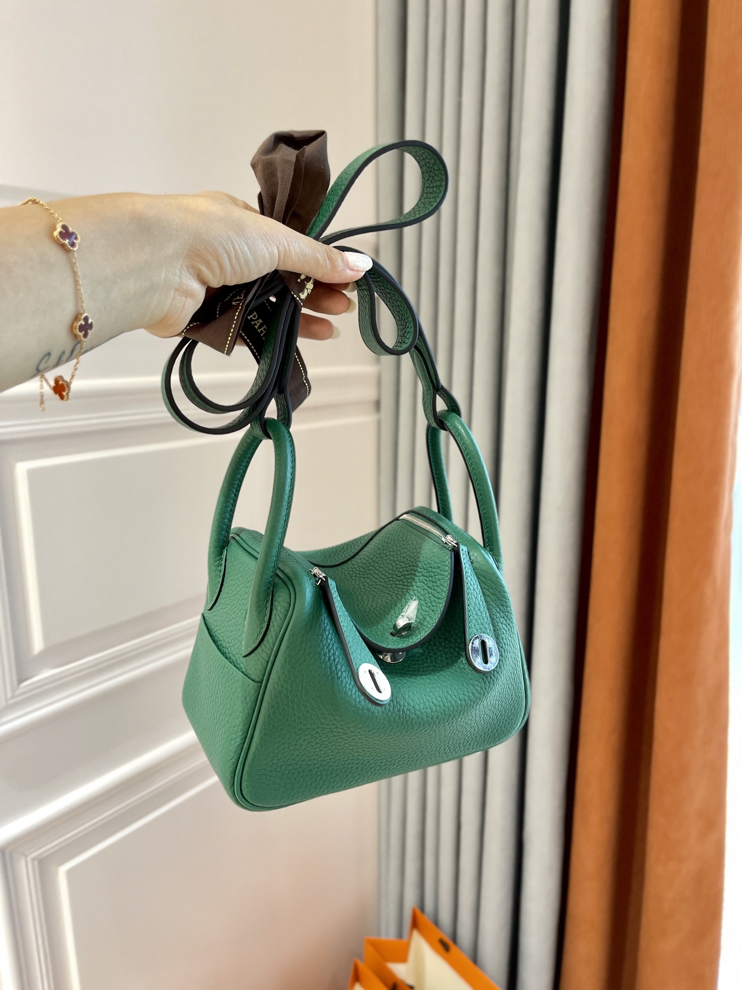 Hermes Lindy Borse Crossbody & Borse a Tracolla Verde Hardware oro Mini