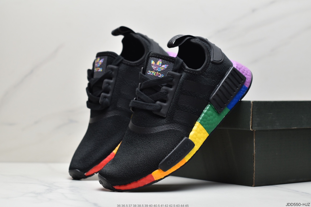 120 真爆阿迪达斯 Adidas NMD R-1 针织面街头风经典百搭跑步鞋 FV1798