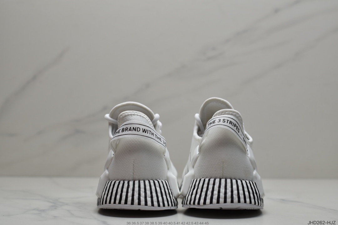 190 阿迪达斯Adidas NMD_V2 街头风经典百搭跑步鞋 FY2105