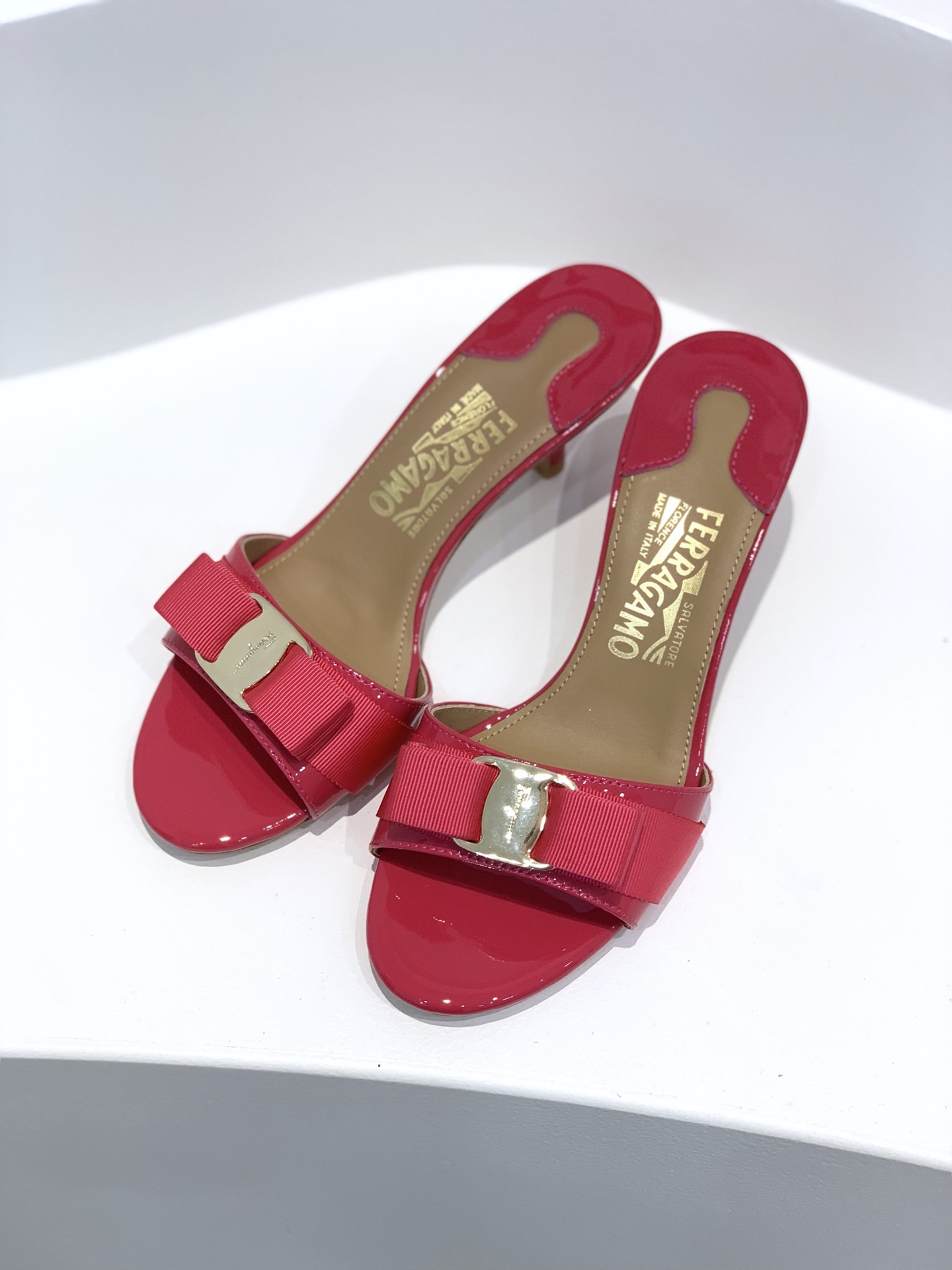 [Ferragamo Women