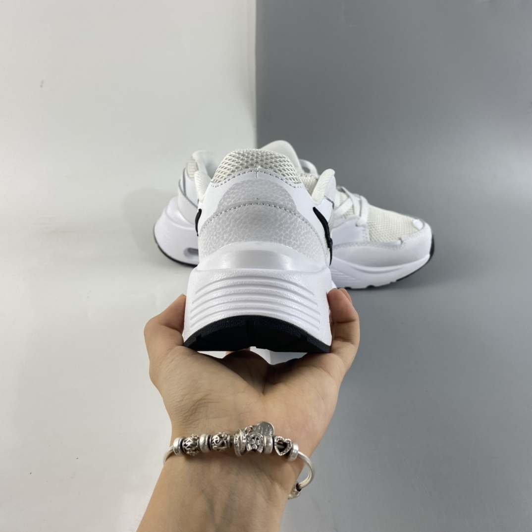 P160  Nike Air Max Fusion 复古气垫缓震跑步运动鞋  CJ1671-100