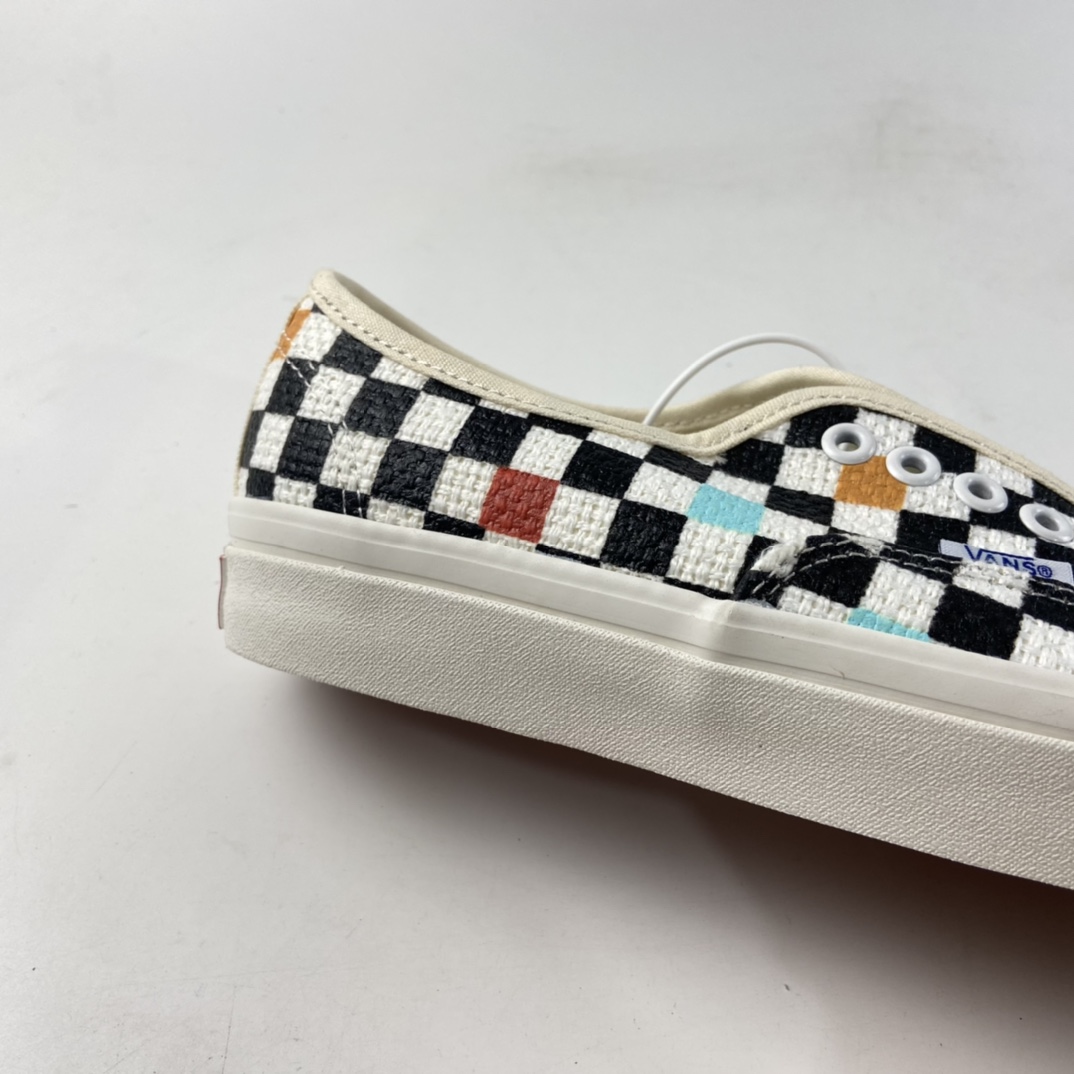 P150 Vans Authentic 夏日新配色编织彩色棋盘格 VN0A54F29GL
