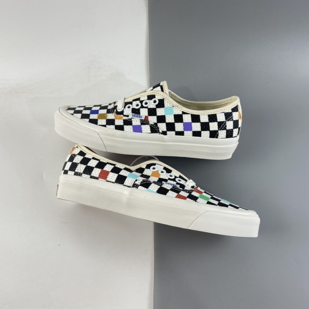 P150 Vans Authentic 夏日新配色编织彩色棋盘格 VN0A54F29GL