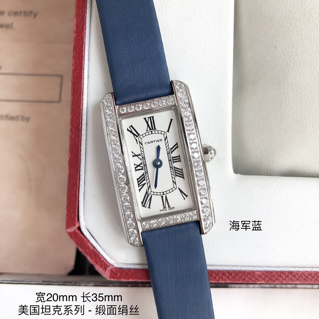 Cartier 卡地亚美国坦克系列 小号表款 进口瑞士石英机芯 316L精钢表壳 拱形宝石镜面 淬火钢蓝指针