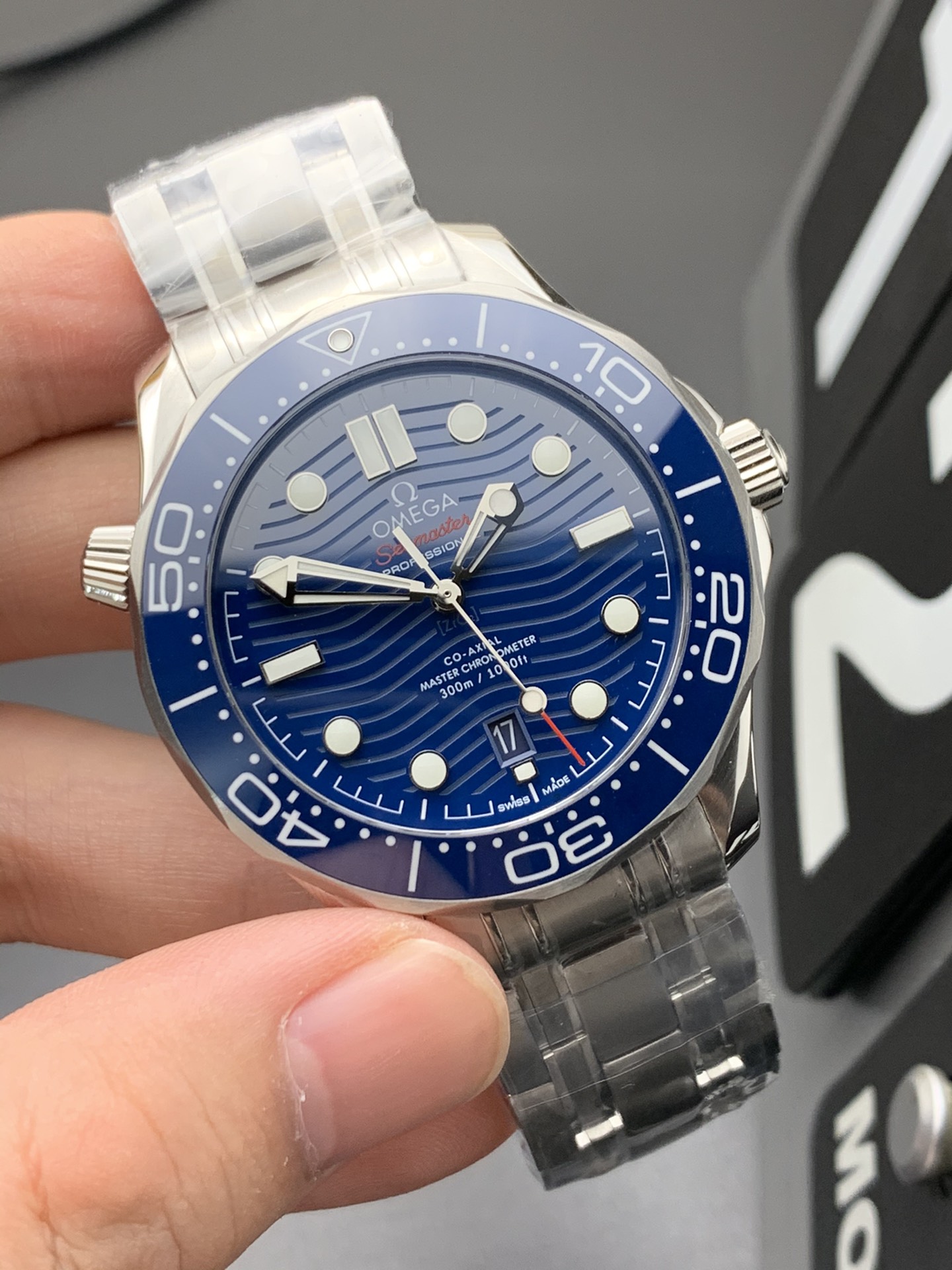 Omega 海马300蓝