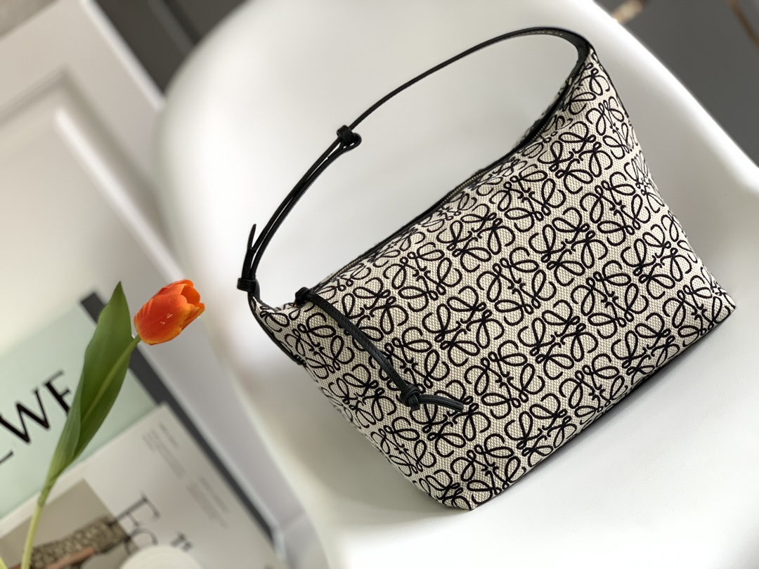 Loewe Cubi Anagram Shoulder Bag in Jacquard Canvas and Calfskin Leather 1 i1626078975 1454 0