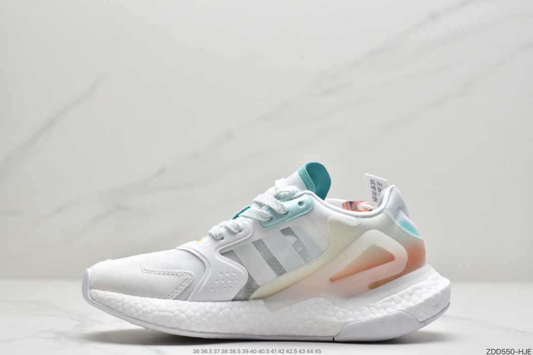 230 阿迪达斯三叶草 Originals 2020 Day Jogger Boost”Grey/Laser Reflectiv”2020版慢跑者系列高弹复古休闲运动跑鞋  GW4912