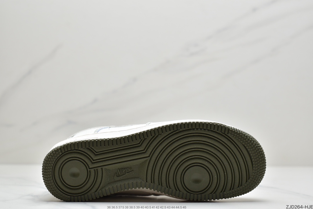 240  耐克 空军 白蓝缝线 HH  Nike AIR FMRCE 1 LOW / Undefeated空军一号低帮 UN1315-600