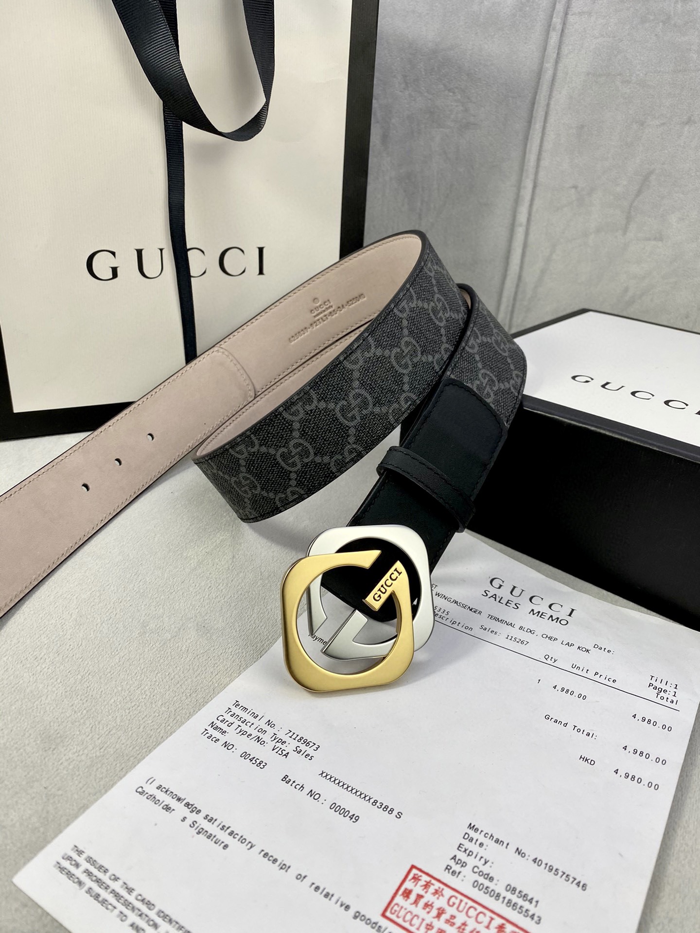 宽度4 0cm gucci 这款腰带在早秋系列中惊艳亮相