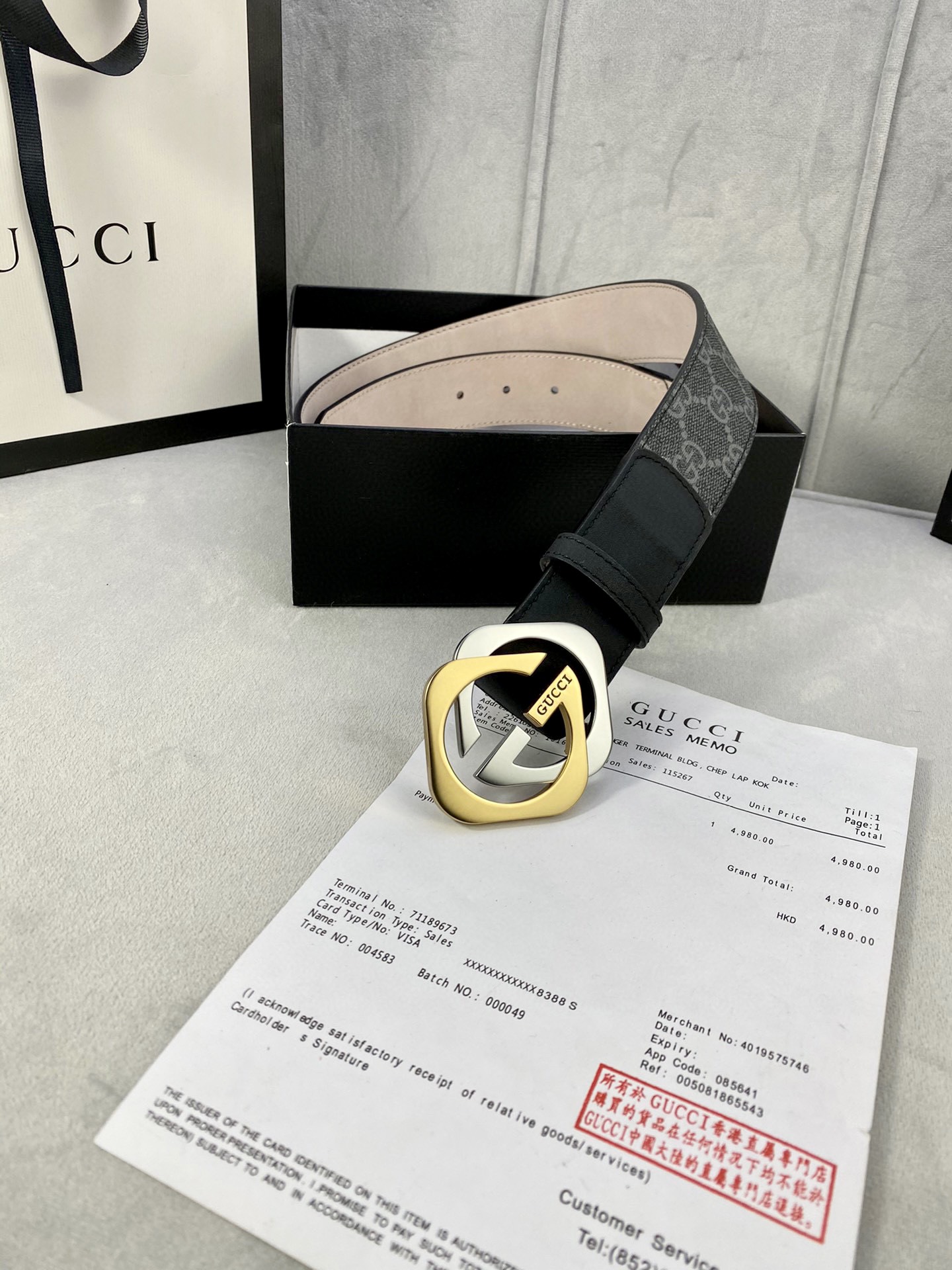 宽度4 0cm gucci 这款腰带在早秋系列中惊艳亮相
