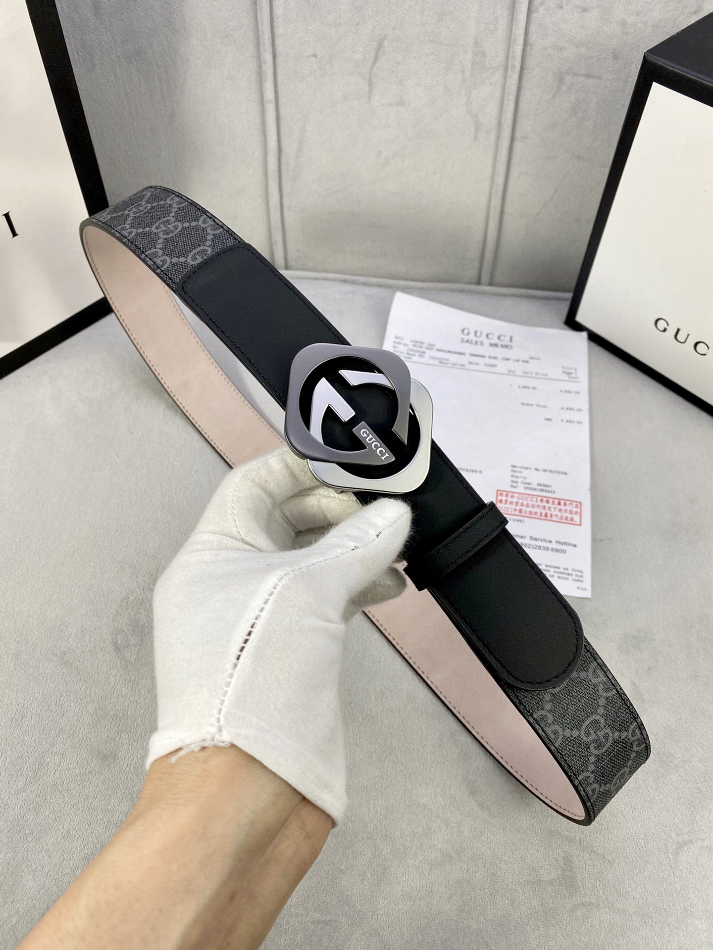 宽度4 0cm gucci 这款腰带在早秋系列中惊艳亮相