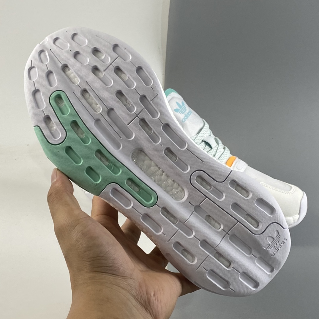 P220  Ad Originals 2020 Day Jogger Boost 三叶草2020版慢跑者系列高弹复古休闲运动跑鞋 夜行者二代 GW4912