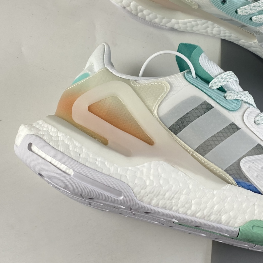 P220  Ad Originals 2020 Day Jogger Boost 三叶草2020版慢跑者系列高弹复古休闲运动跑鞋 夜行者二代 GW4912