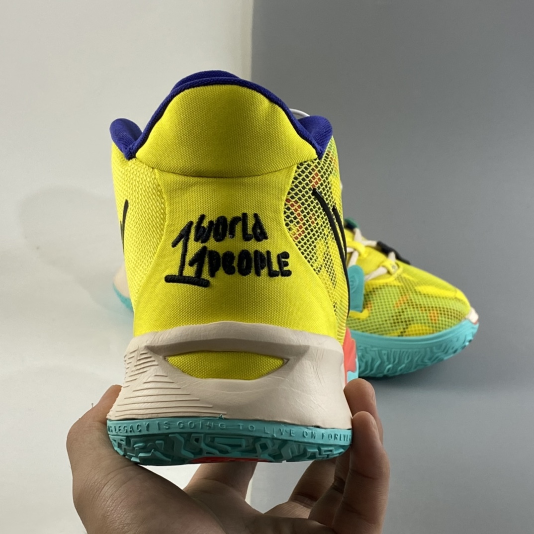 P240  Nike Kyrie 7 Pre Heat Ep 欧文7代 室内休闲运动中帮篮球鞋 CT4080-700