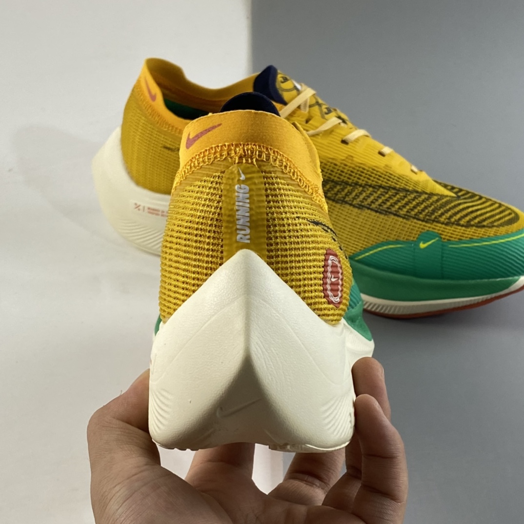P180   Nk ZoomX Vaporfly NEXT% 2 马拉松泡棉缓震运动慢跑鞋 DJ5182-700