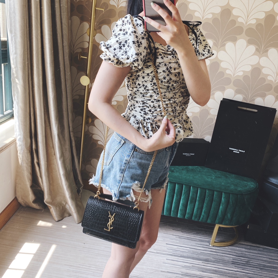 路易威登 Louis Vuitton 高定典藏名品高定成衣时装外套连衣裙衬衫T恤 #E0173275 5