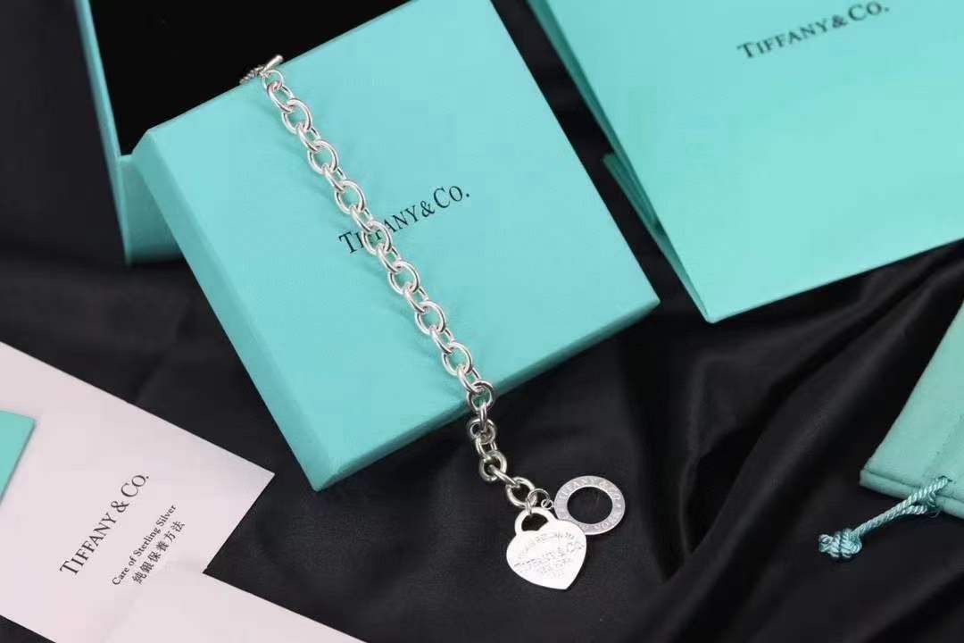 Tiffany & Co. Tiffany&Co.蒂芙尼心牌针扣手链