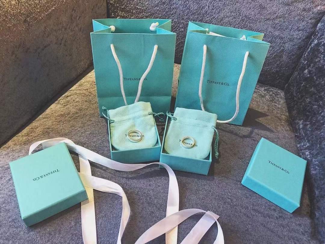 Tiffany & Co. Tiffany&Co.蒂芙尼三钻 情侣对戒 纯银