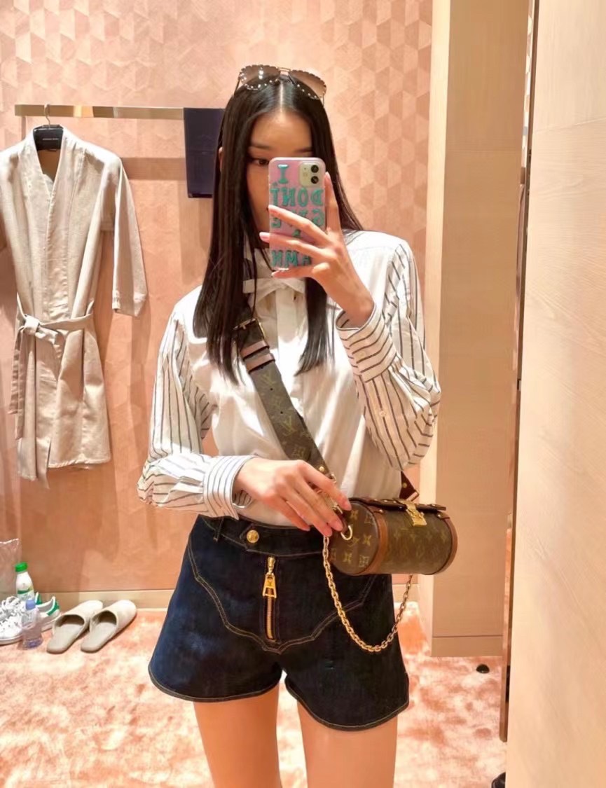 NO:176560,【aillon BB Handbag】M57835 upper body reference picture -,19860909【aillon BB 手袋】 M57835 上身参考图 -,,Bag