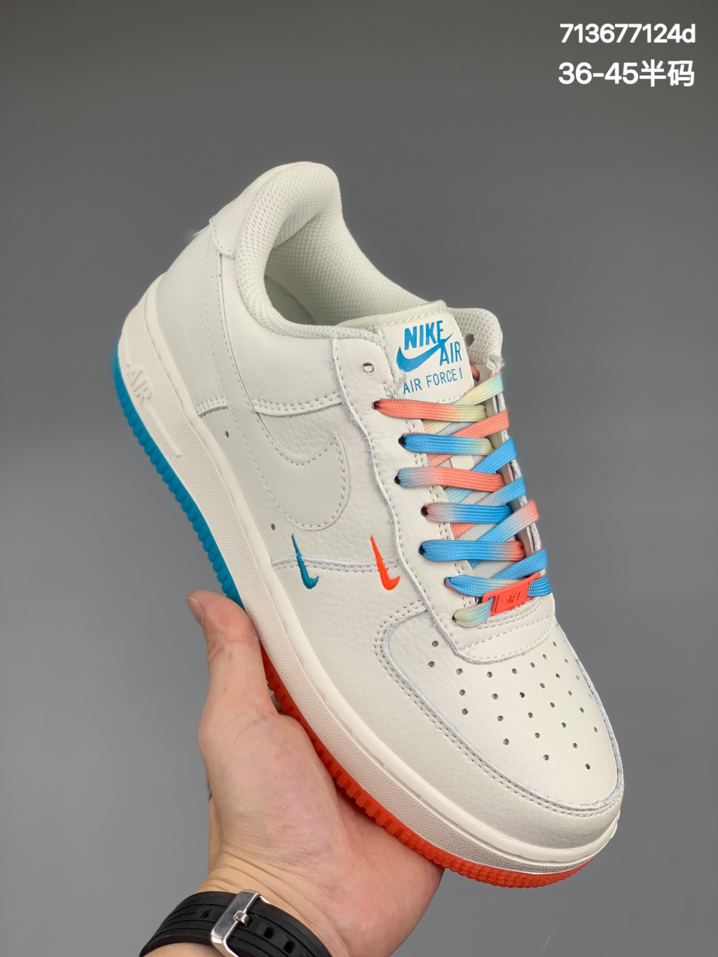 
耐克Nike Air Force 1 Low ’07 “米蓝橙”纽约城市限定低帮空军一号休闲板鞋 定制头成皮料 3M反光 原楦原纸板 水晶双色大底 纯正版型 内置全掌气垫 货号：CT1989-102 Size：36 36.5 37.5 38 38.5 39 40 40.5 41 42 42.5 43 44 44.5 45
编码：713677124d