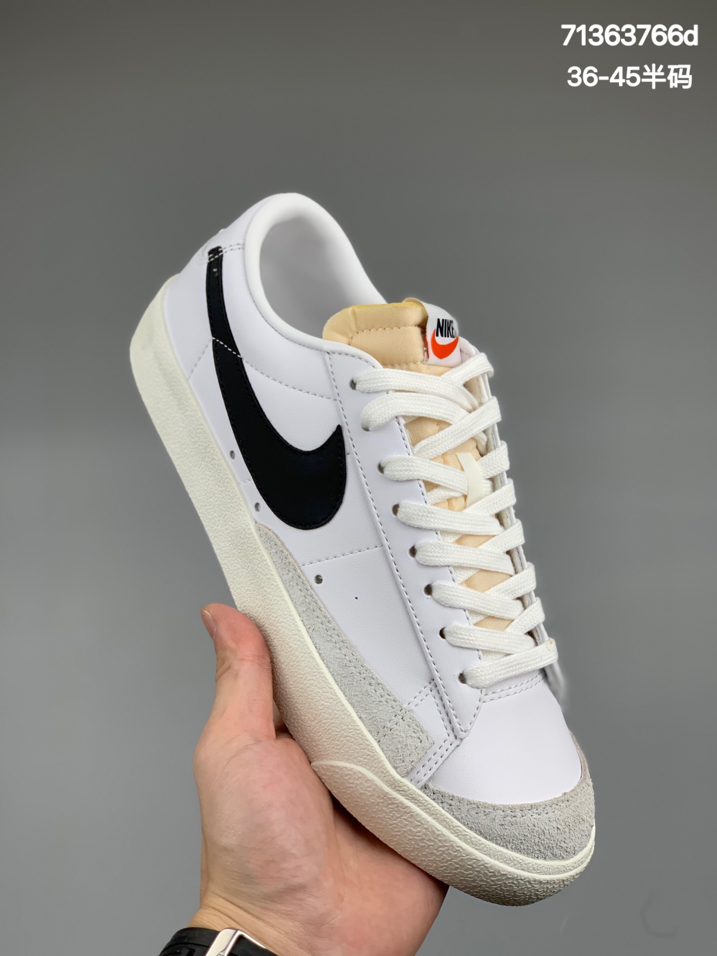 
Nike Blazer Low Prm 开拓者皮面低帮滑板鞋 
型号 DA6364 100
尺码：36 36.5 37.5 38 38.5 39 40 40.5 41 42 42.5 43 44 45
编码：71363766d