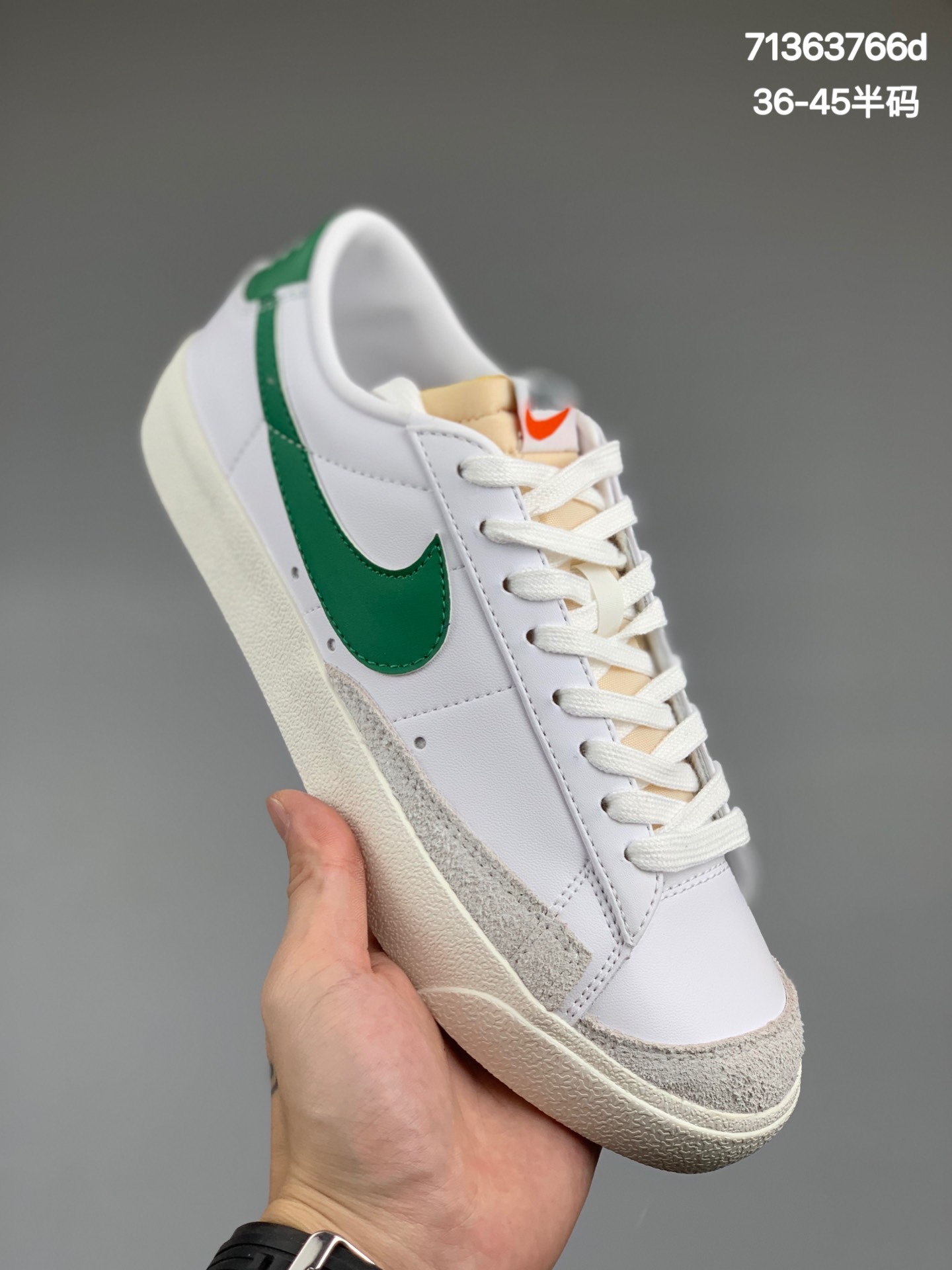 
Nike Blazer Low Prm 开拓者皮面低帮滑板鞋 
型号 DA6364 100
尺码：36 36.5 37.5 38 38.5 39 40 40.5 41 42 42.5 43 44 45
编码：71363766d