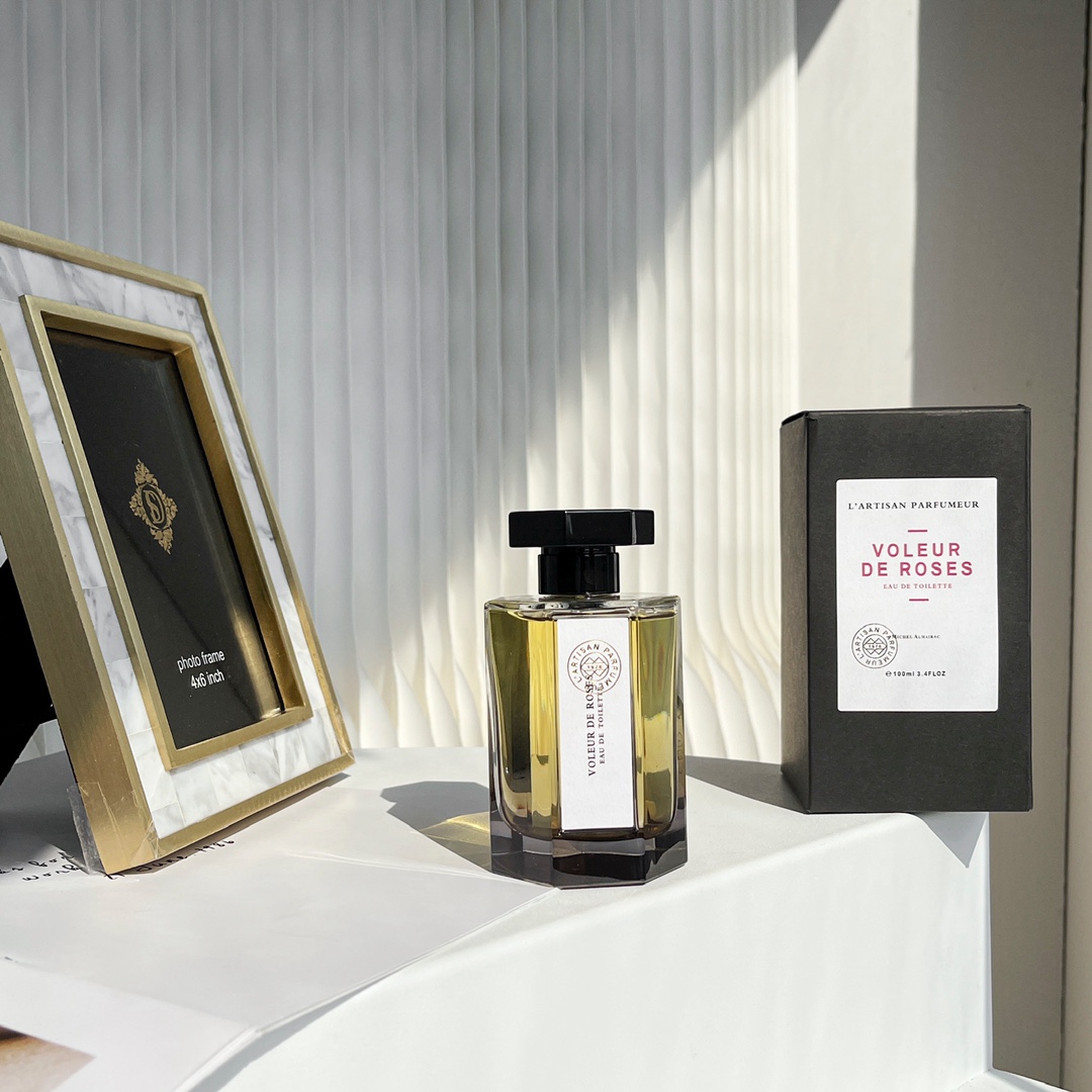 NO:811026,L'Artisan Parfumeur Thief Rose 100ml, unisex fragrance, woody oriental fragrance, top note patchouli, middle note plum, base note rose, perfume19860909L'ArtisanParfumeur 阿蒂仙之香 小偷玫瑰100ml 属性中性香 香调木质东方调 前调广藿香 中调李子 后调玫瑰,香水,accessory