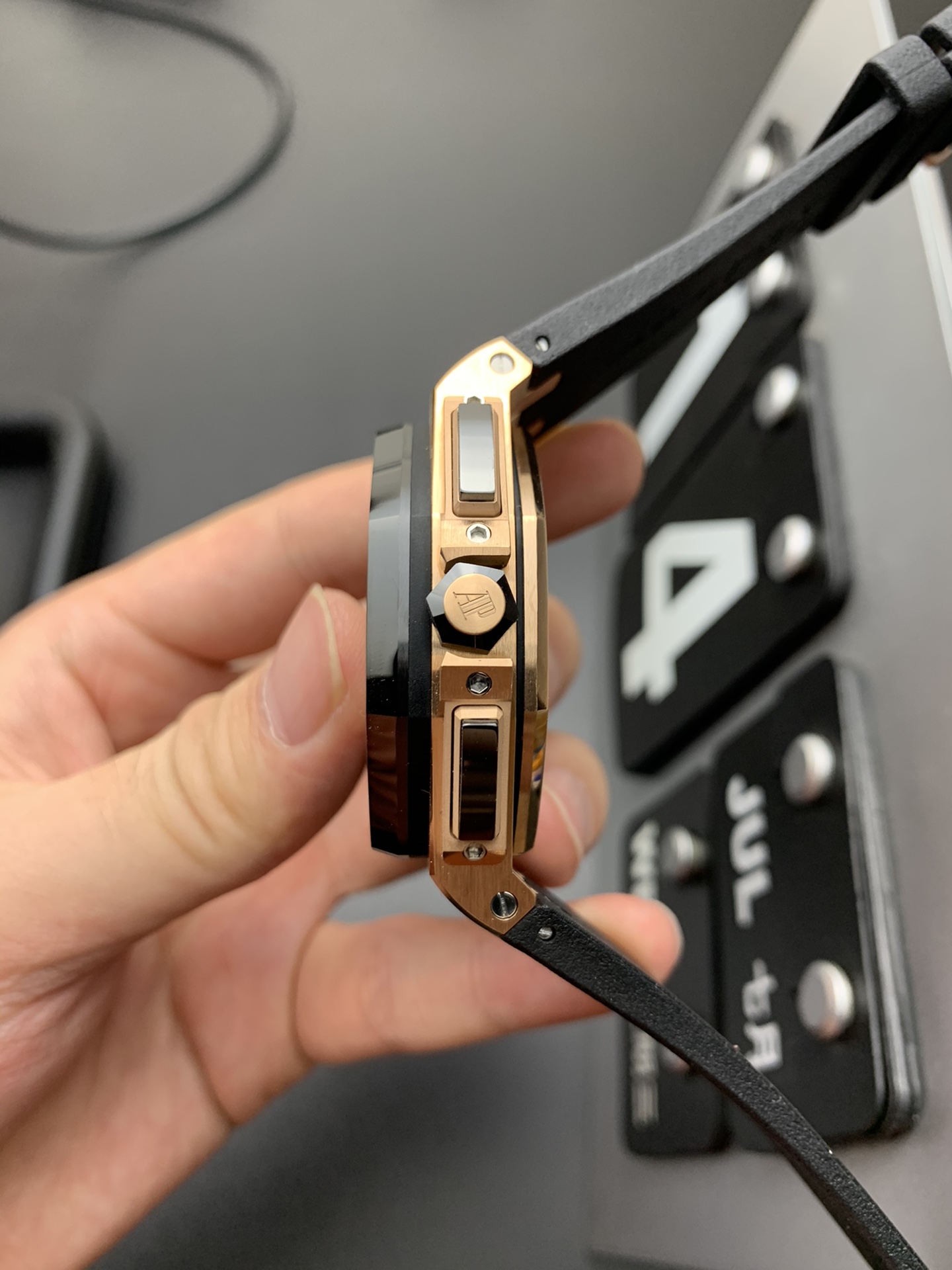 Audemars Piguet 黑金AP计时