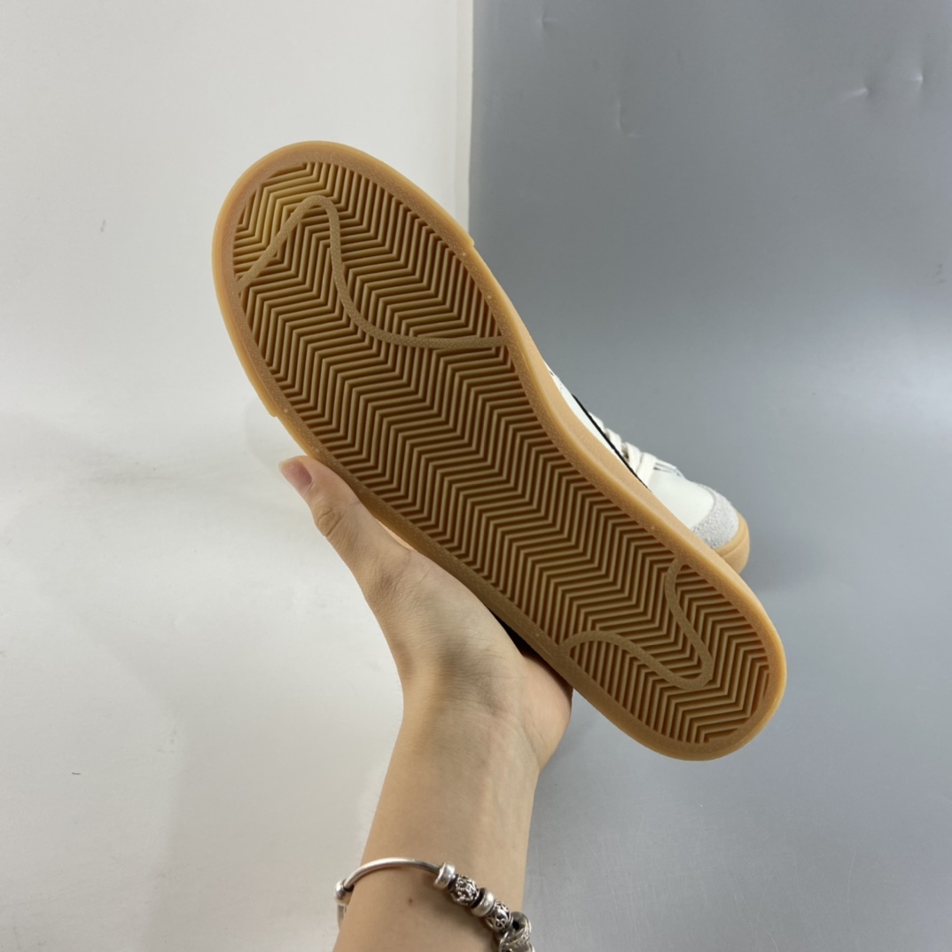 P160  Nike Blazer Low ’77 Vintage 开拓者皮面低帮休闲板鞋 DM8334-100