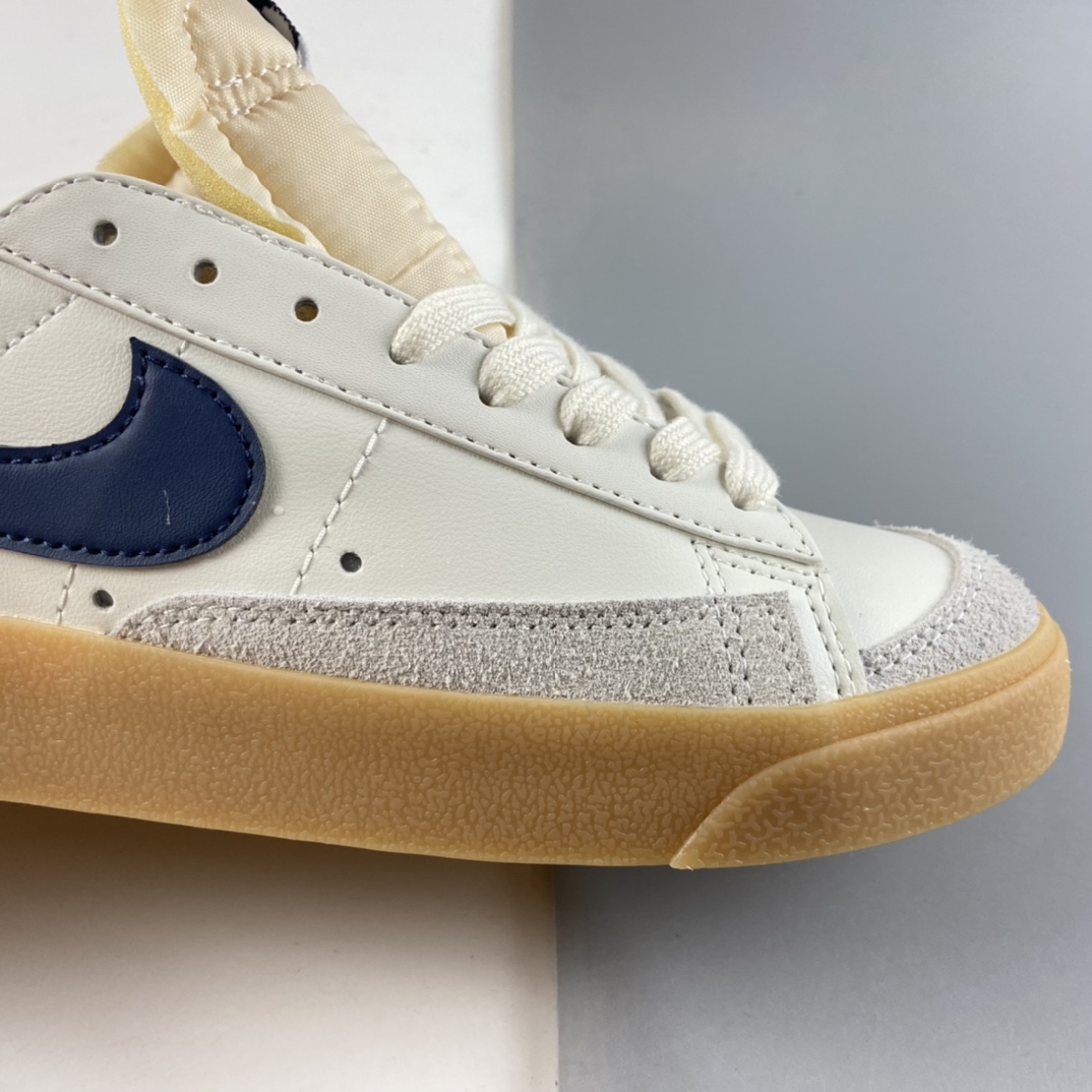 P160  Nike Blazer Low ’77 Vintage 开拓者皮面低帮休闲板鞋 DM8334-100