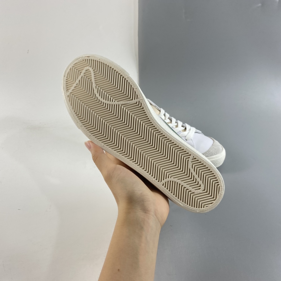P160  Nike Blazer Low ’77 Vintage 开拓者皮面低帮休闲板鞋 DA6364-115