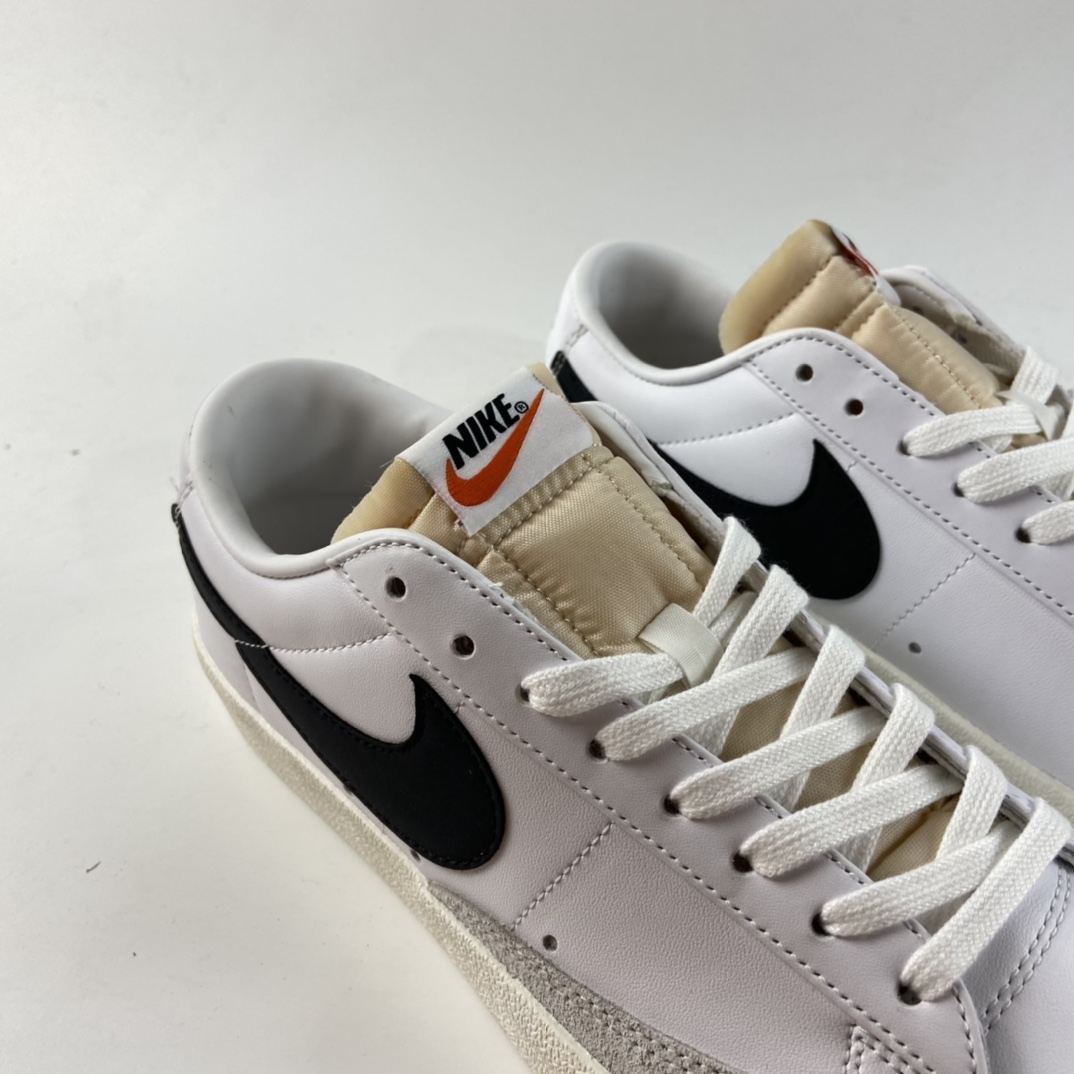P160  Nike Blazer Low ’77 Vintage 开拓者皮面低帮休闲板鞋 DC4769-102