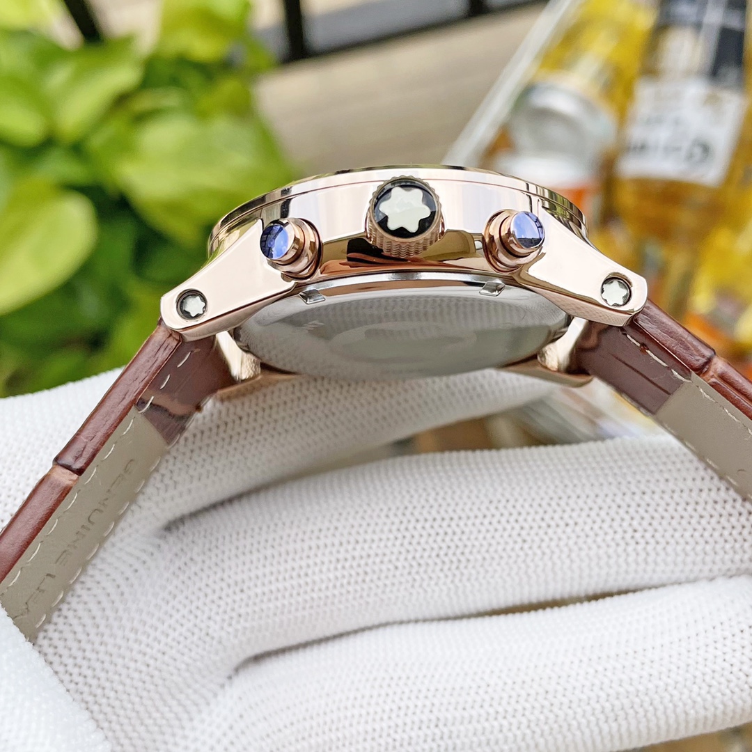Montblanc Multifunctional Wristwatch with White and Platinum Shells: Precision and Style Combined - 图片 7