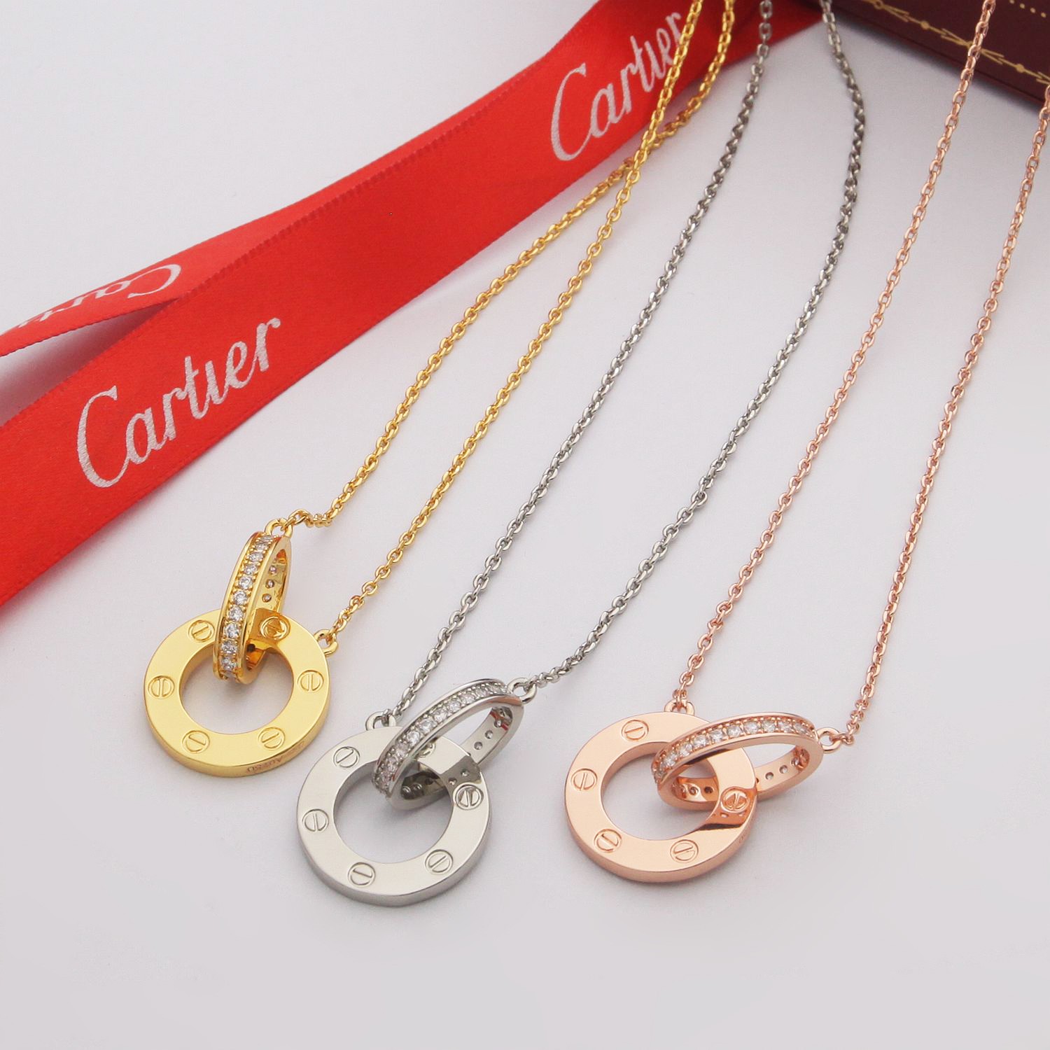 Cartier 卡地亚项链 Love满钻大饼双环项链
