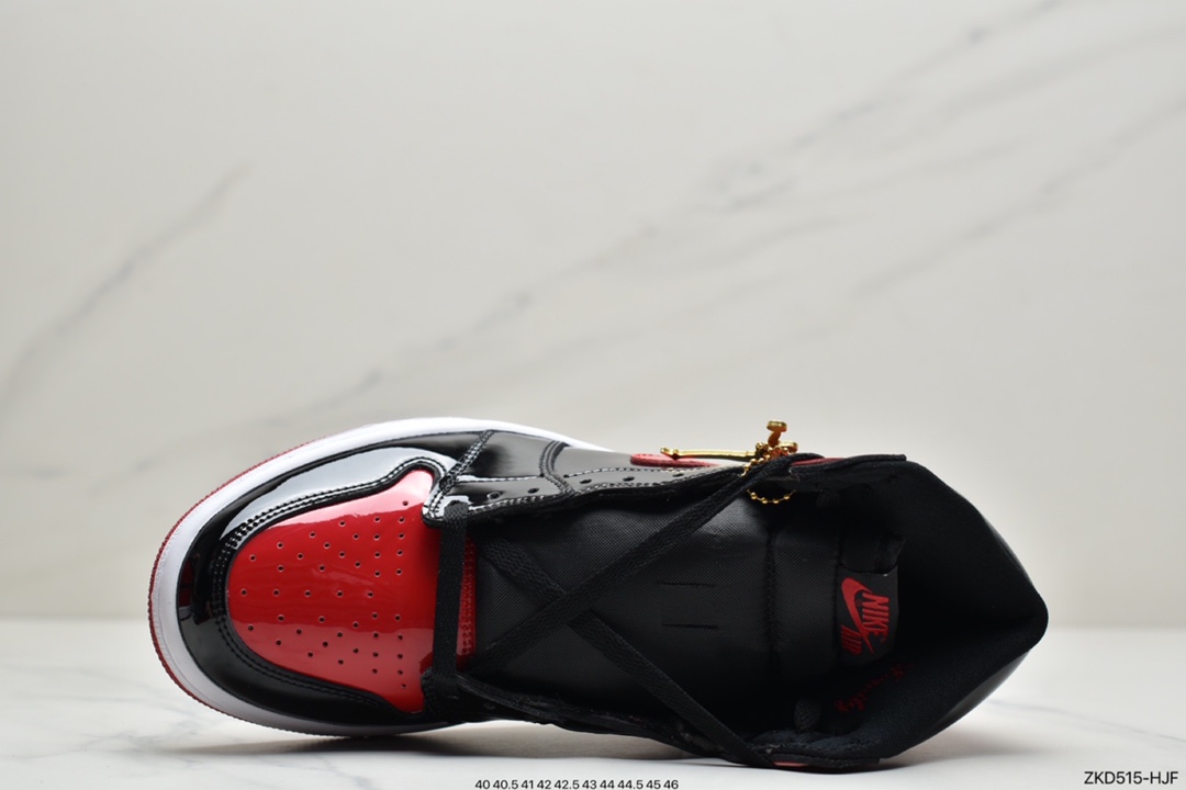 270 Air Jordan 1 High OG ”Bred Patent” 高帮 漆皮黑红555088-063