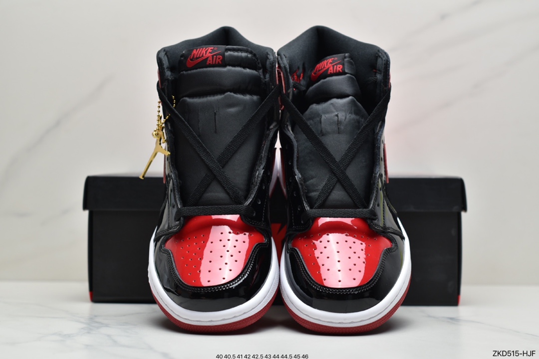 270 Air Jordan 1 High OG ”Bred Patent” 高帮 漆皮黑红555088-063