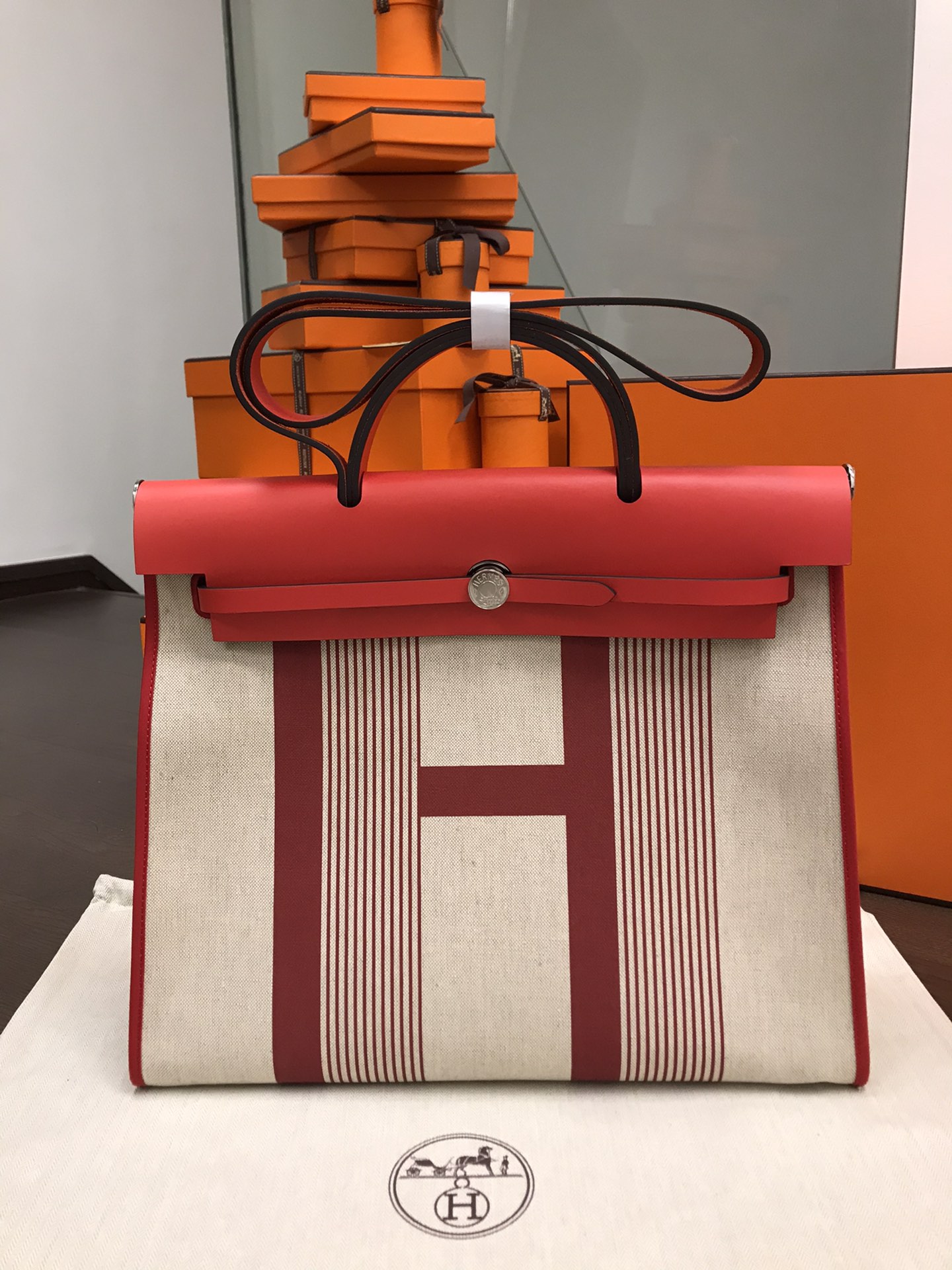 هيرميس Hermes Herbag بلا عيوب
 حقيبة حقيبة الكتف &حقيبة كروس بودي رد : . العام للرجال والنساء