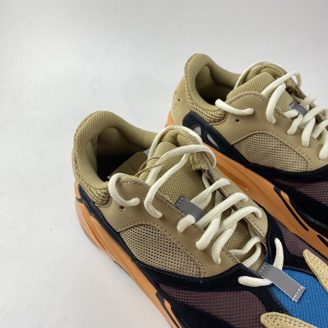P320   AD Yeezy Boost 700 V2  椰子复古爆米花中底姥爷慢跑鞋 GW0297