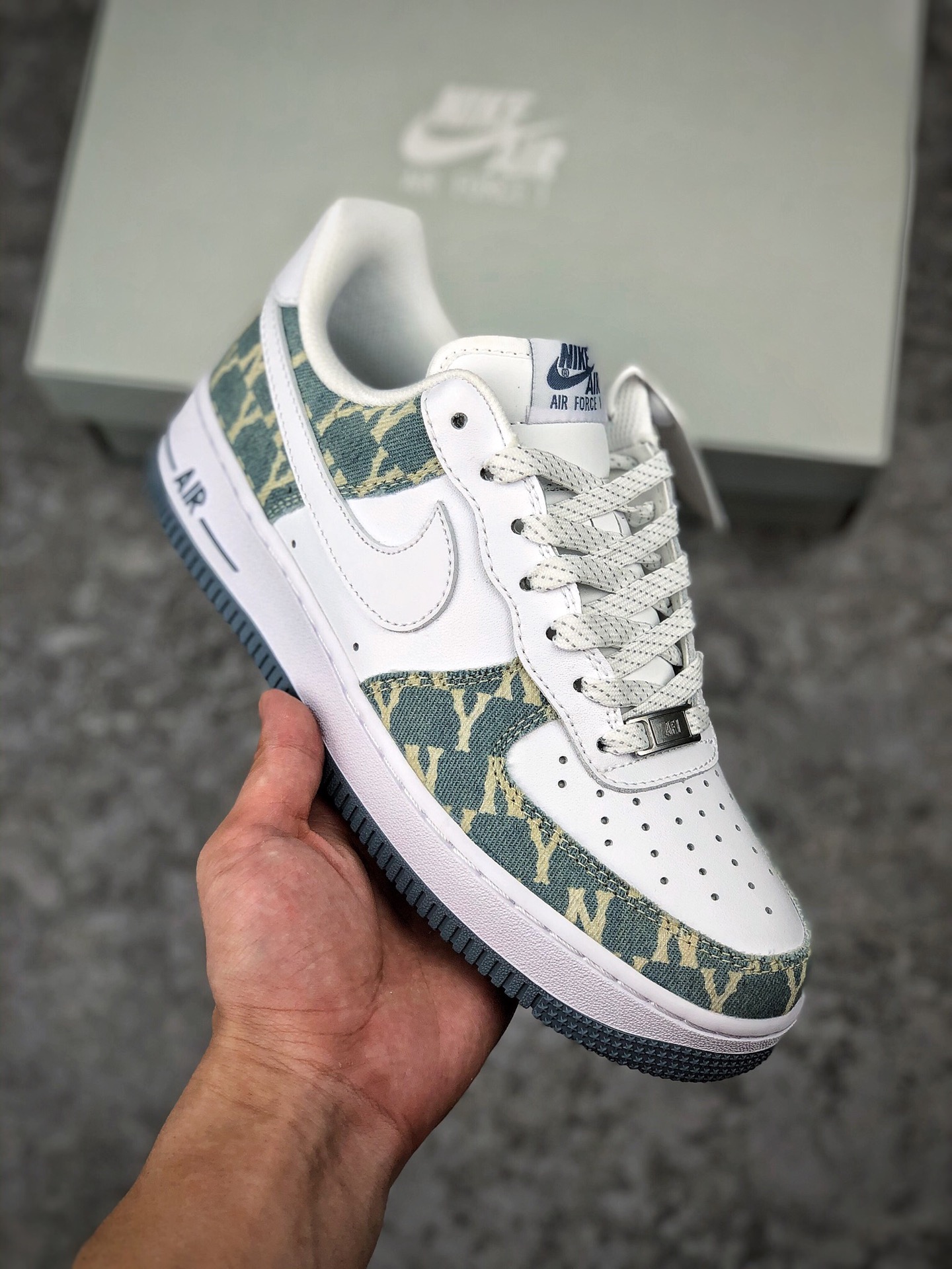  支持放店
 Nk Air Force 1’07 空军一号帆皮拼接低帮休闲板鞋 315122-442
尺码：36 36.5 37.5 38 38.5 39 40 40.5 41 42 42.5 43 44 44.5 45