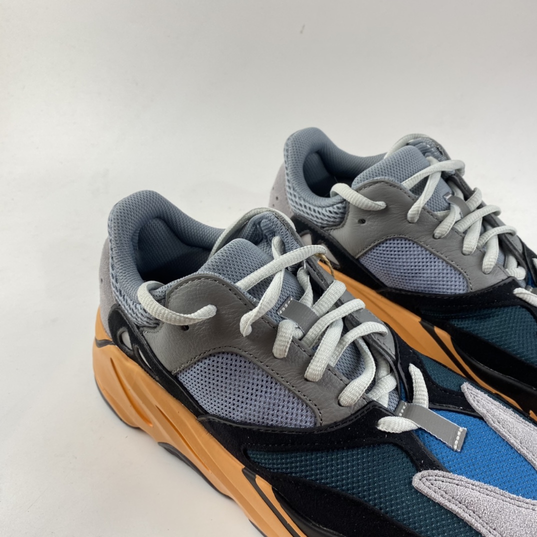 P320   AD Yeezy Boost 700 V2  椰子复古爆米花中底姥爷慢跑鞋 GW0296
