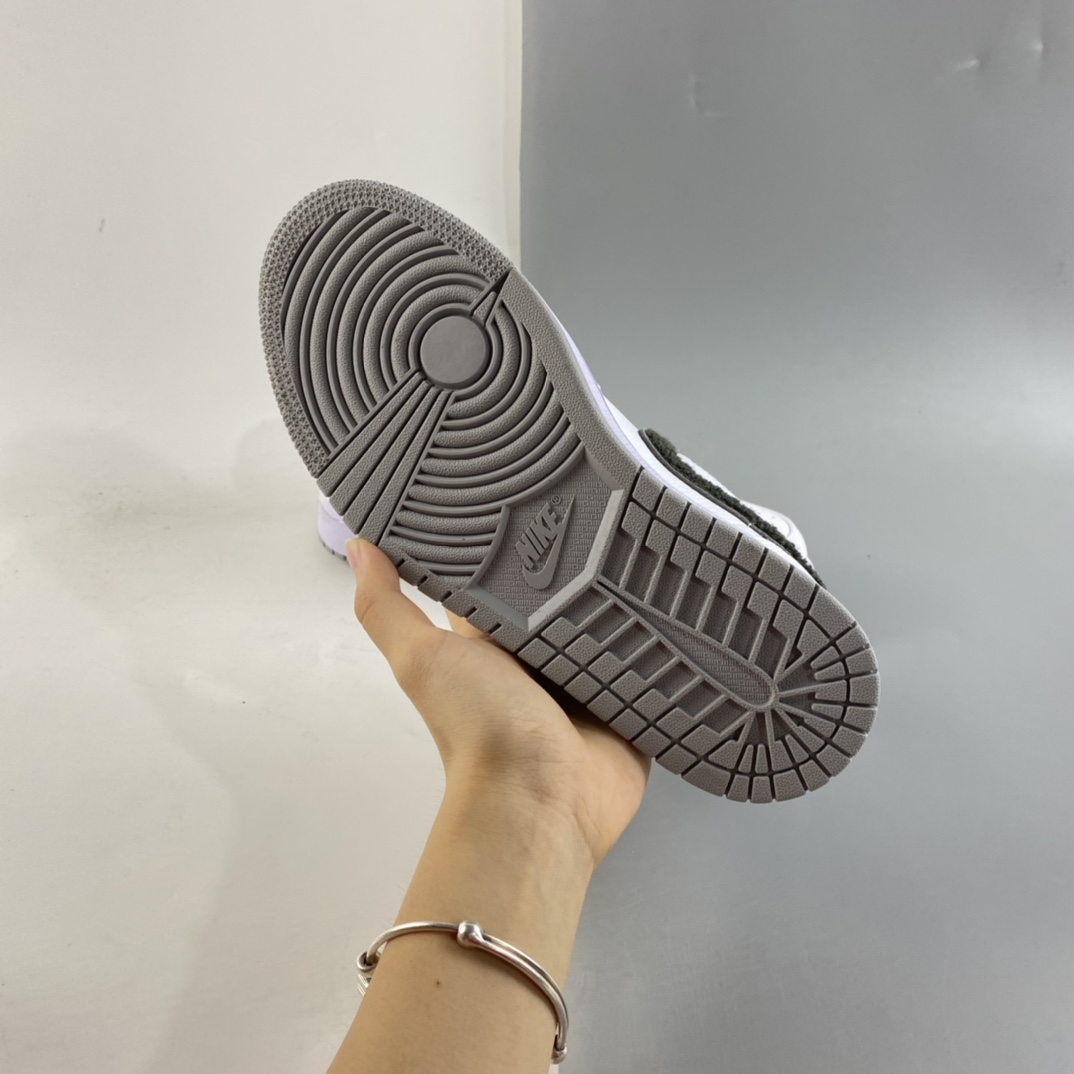 P200   Air Jordan 1 Low AJ1低帮时尚休闲板鞋 338145-103