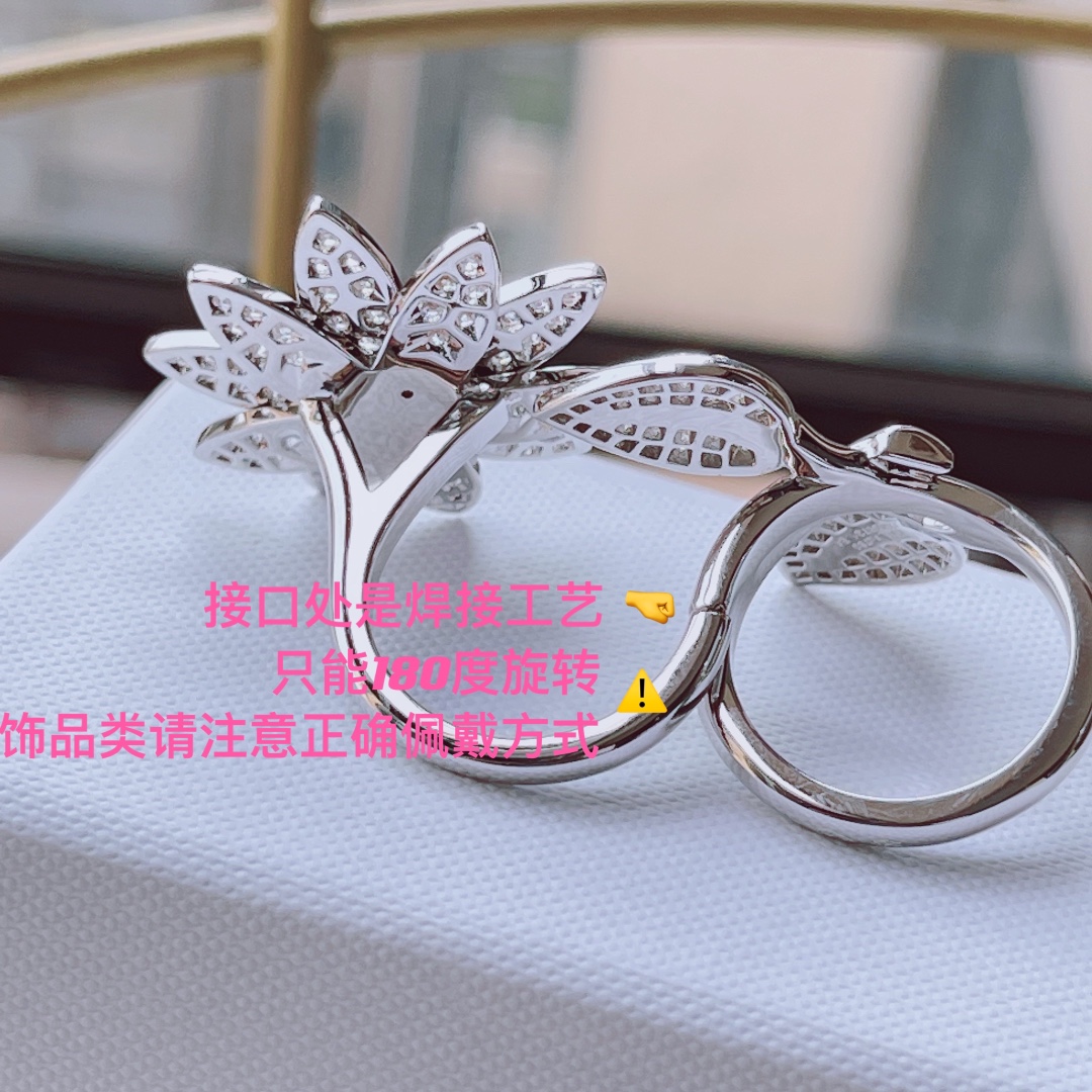 Van Cleef & Arpels VCA超美bling的指尖花戒指 尺寸（678号）只须戴一枚 整个手都熠熠生辉 并且不会撞款