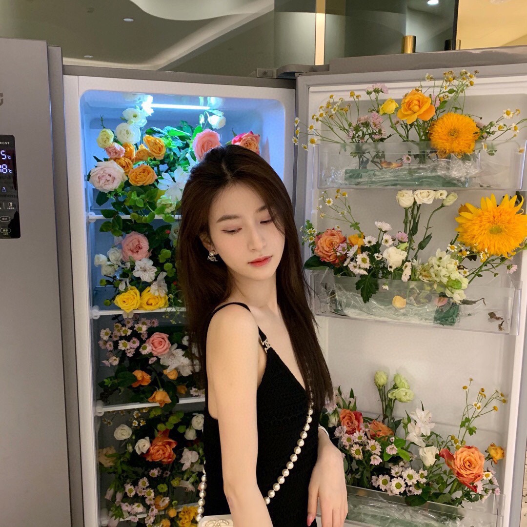 NO:633346,The upper body is so beautiful, this season’s most popular earrings, Cartier high-end jewelry19860909上身真好看,本季度最爆款的耳钉,,卡迪亚高端饰品,Jewelry