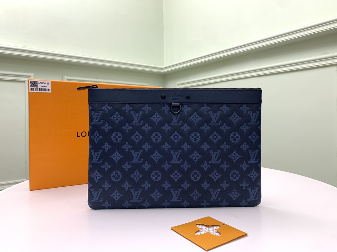 Louis Vuitton LV Discovery Clutches & Pouch Bags Replica For Cheap
 Printing Calfskin Cowhide Pochette M80425