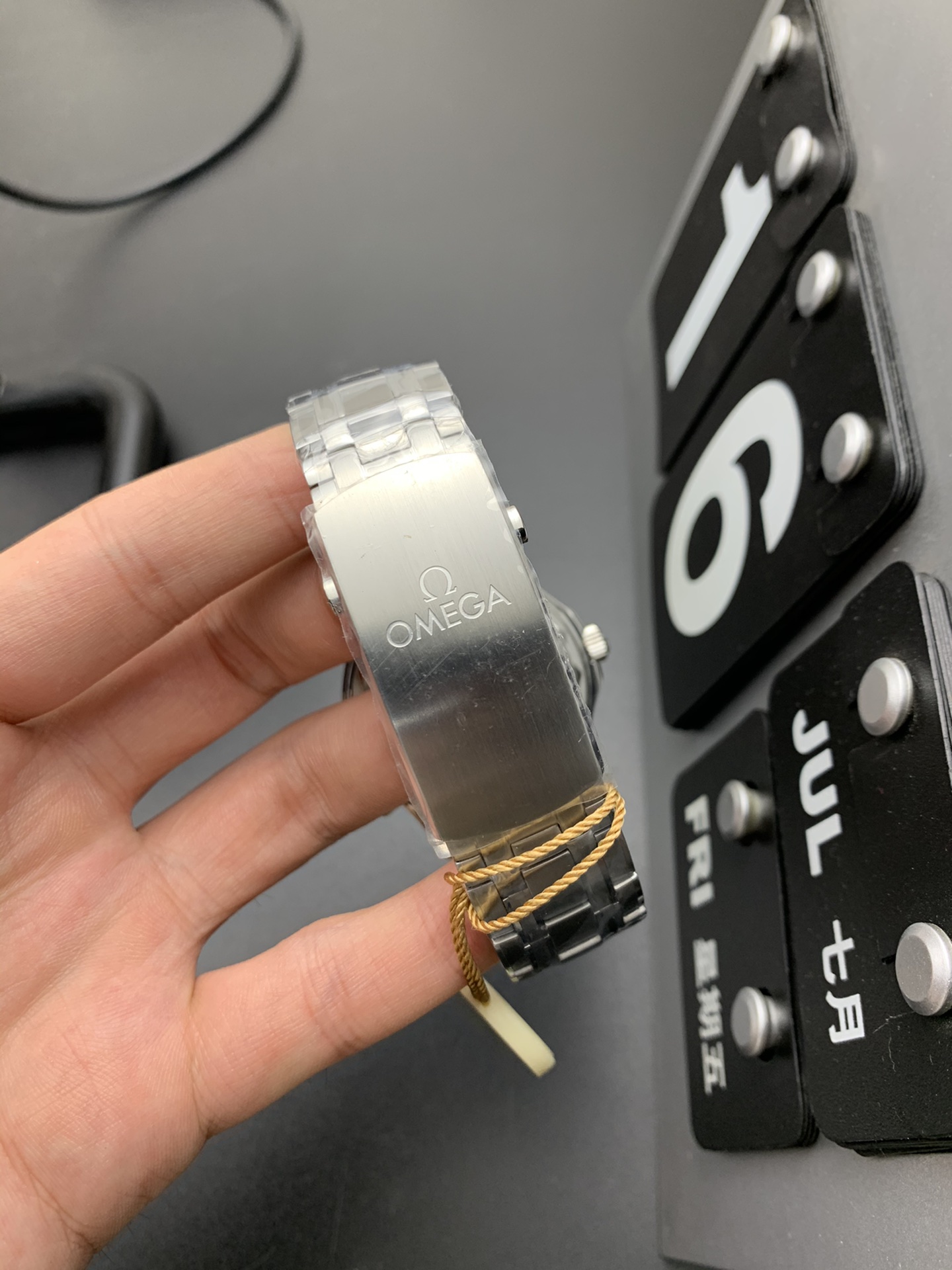 Omega 蓝海马300