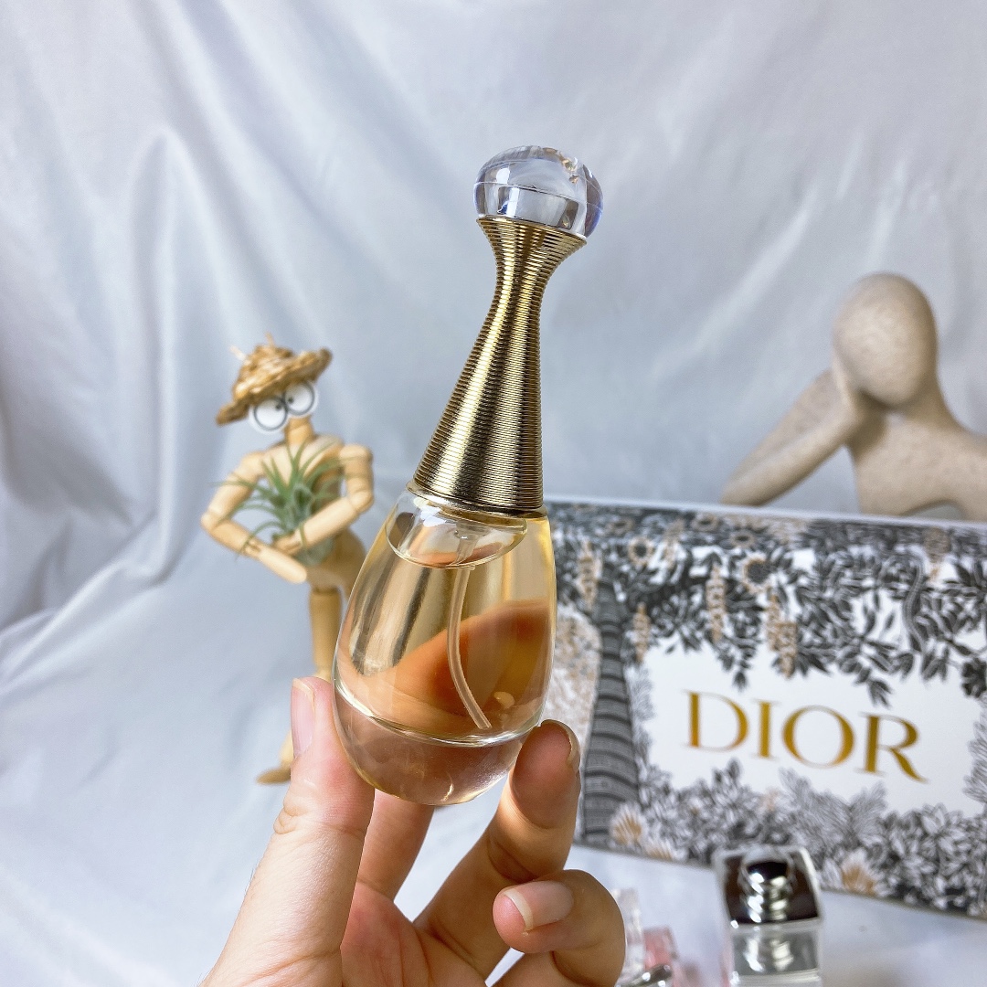 Dior Perfume Sample Set - J'adore, Blooming Bouquet, Addict, Joy - 4 x 30ml 4 i1626422838 5201 3